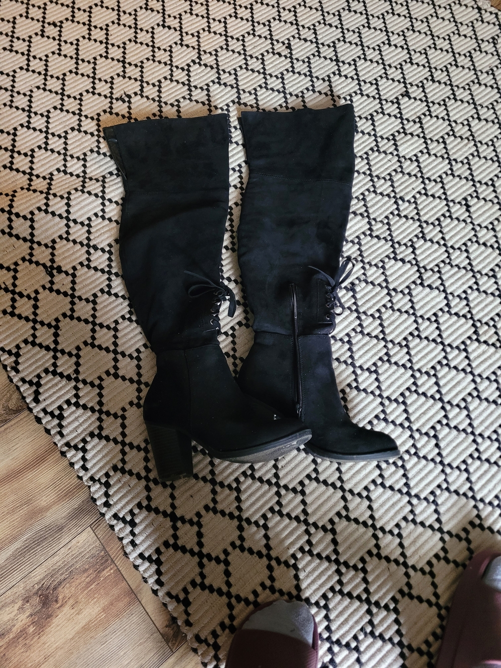 BlackOver Knee-High Block Heel Boots - Women